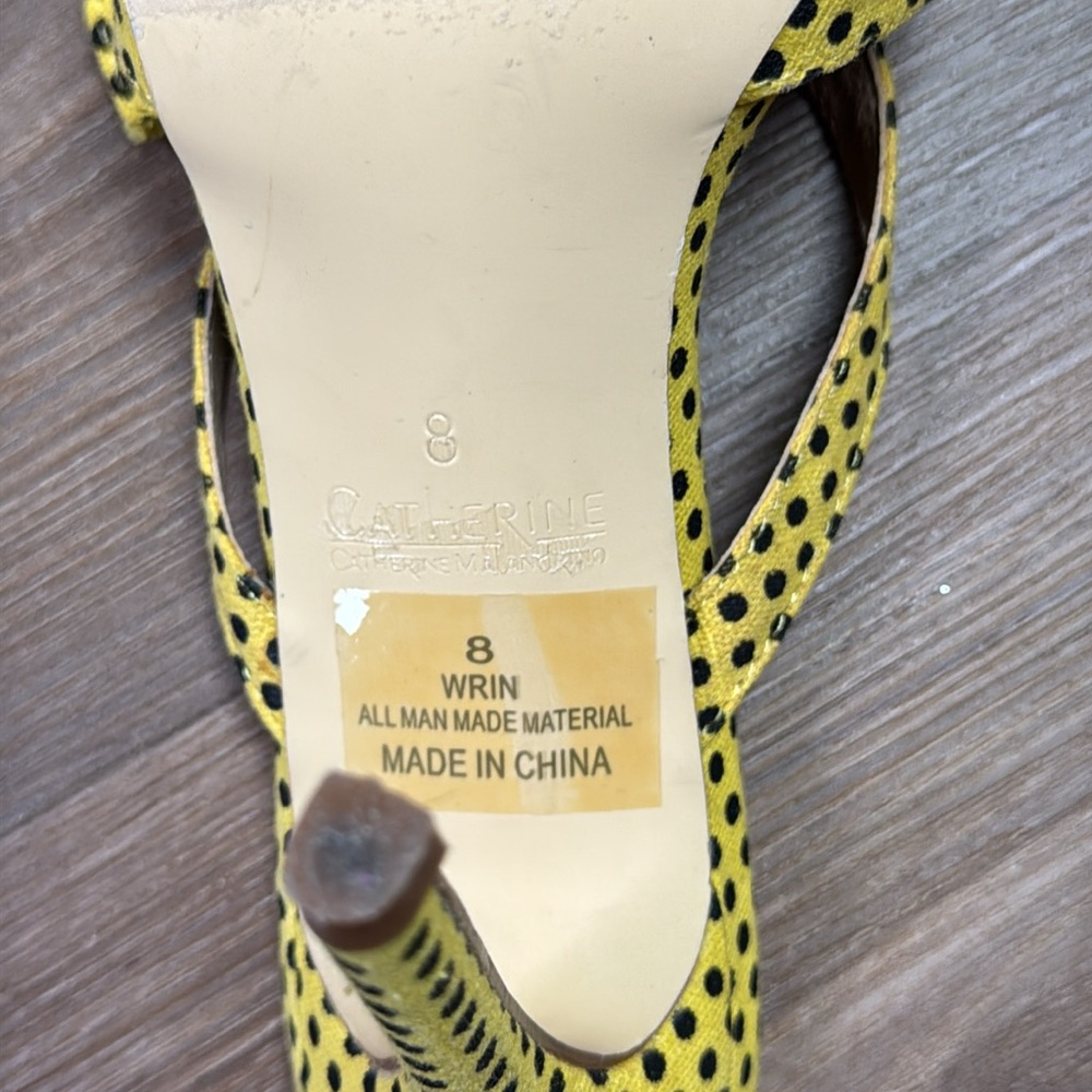 Sandals - Picture 9 of 9